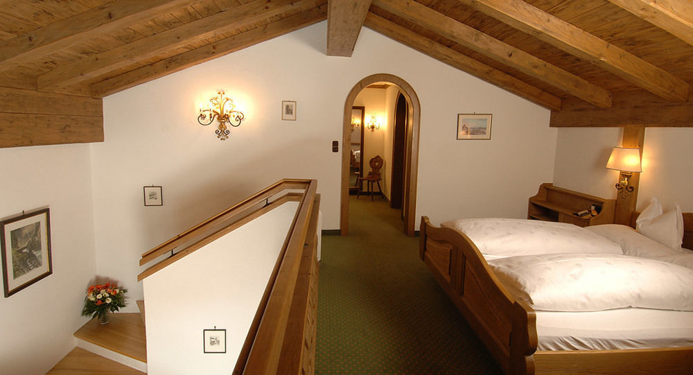Hotel Ulli Zürs Exterior foto